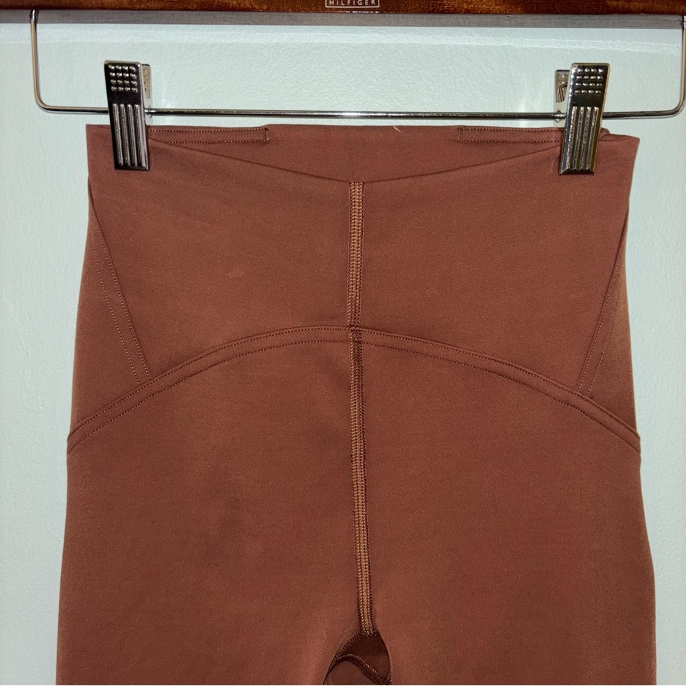 Lululemon Instill High-Rise Tight copper brown 25 inch size 2 - Picture 4 of 7